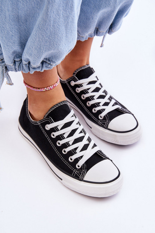 Sieviešu klasiskā stila sporta apavi melnas krāsas Vegas Sieviešu klasiskā stila sporta apavi melnas krāsas Vegas