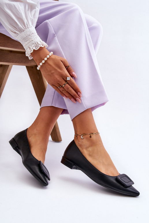 Klasiska modeļa Balerīnas ar ornamentiem melnas krāsas Rivea Klasiska modeļa Balerīnas ar ornamentiem melnas krāsas Rivea