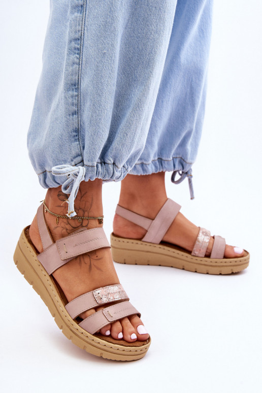 Sandales ar lipīgiem stiprinājumiem Rozā krāsas Fresh Look Sandales ar lipīgiem stiprinājumiem Rozā krāsas Fresh Look