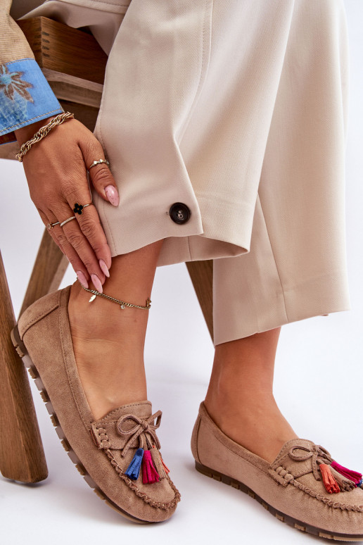 Zamšādas mokasīni ar pušķiem smilšu krāsas Dorine Zamšādas mokasīni ar pušķiem smilšu krāsas Dorine