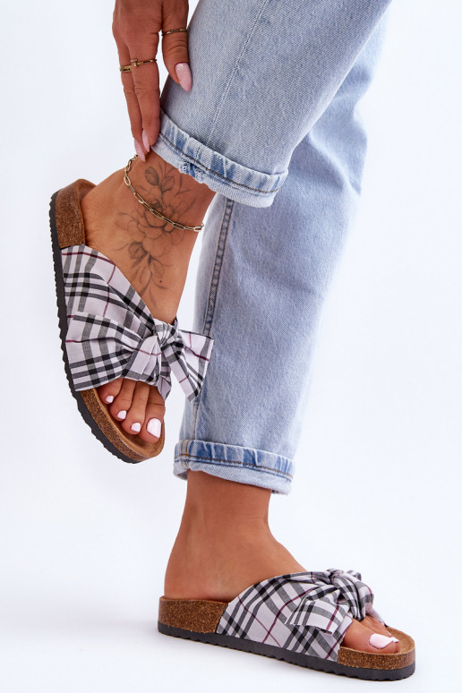 Čības ar bantītēm ar platformu Pelēkas krāsas Vero Čības ar bantītēm ar platformu Pelēkas krāsas Vero