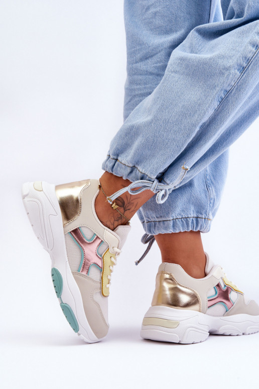 Sneakers modeļa apavi šņorējami Dažādu krāsuowe Cortes Sneakers modeļa apavi šņorējami Dažādu krāsuowe Cortes