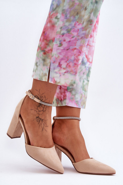 Kurpes ar mirdzošiem spīdumiņiem smilšu krāsas Diamond