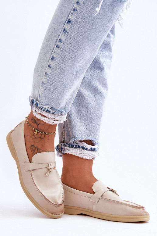 Klasiska modeļa sieviešu mokasīni smilšu krāsas Cortez Klasiska modeļa sieviešu mokasīni smilšu krāsas Cortez