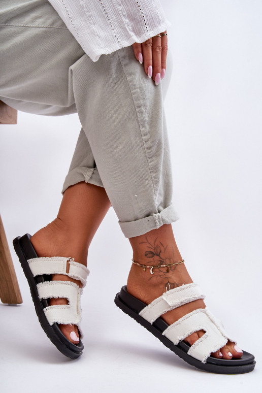 Čības Auduma ar lipīgām aizdarēm baltas krāsas Lamirose