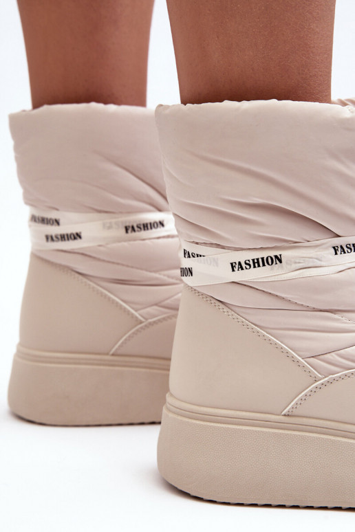 sniega apavi    Wiązaniem Ziloņkaula krāsas Siracna