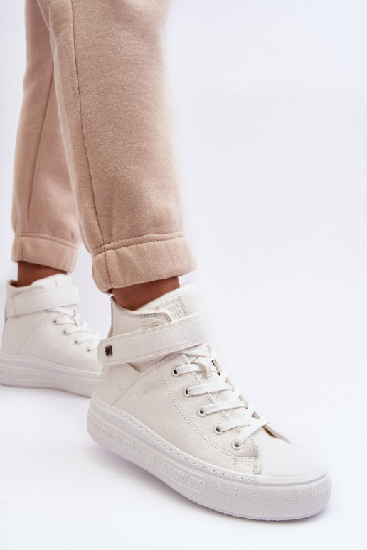 sieviešu puszābaki siltināti ar platformu Big Star baltas krāsas MM274006