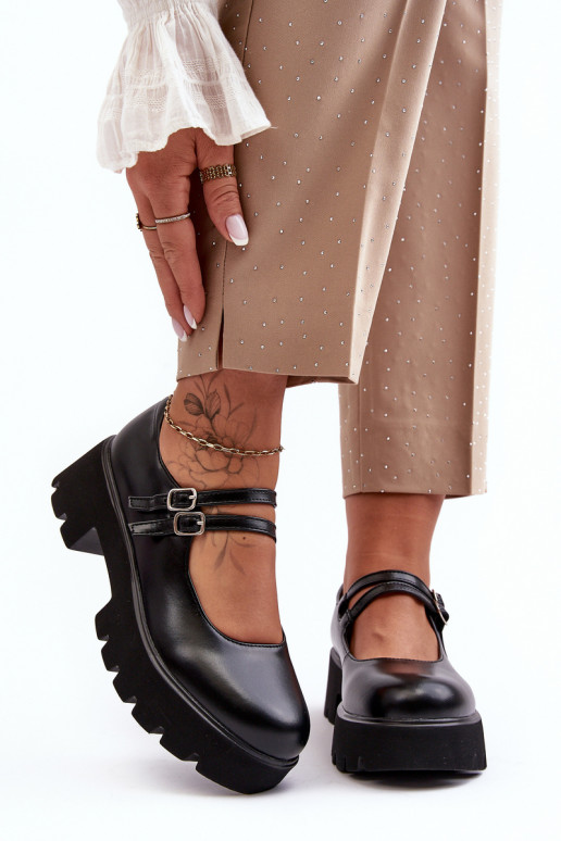 apavi  melnas krāsas Saviwa