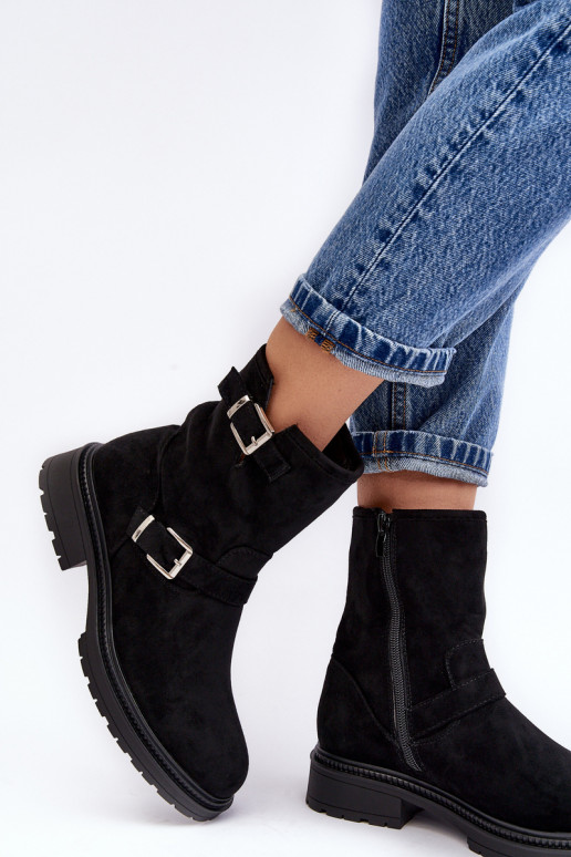 Sieviešu puszābaki ar platiem papēžiem ar sprādzēm melnas krāsas Bliggore Sieviešu puszābaki ar platiem papēžiem ar sprādzēm melnas krāsas Bliggore