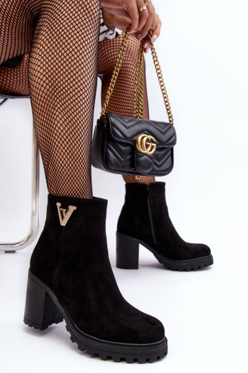 Sieviešu puszābaki ar ornamentiem melnas krāsas Strong 2