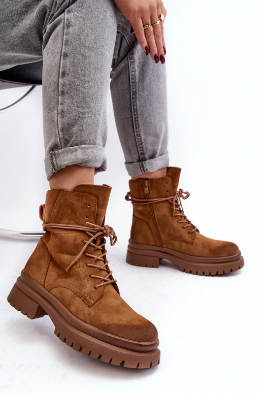 Sieviešu zābaki ar masīvu zoli brūnā krāsā Narelona Sieviešu zābaki ar masīvu zoli brūnā krāsā Narelona