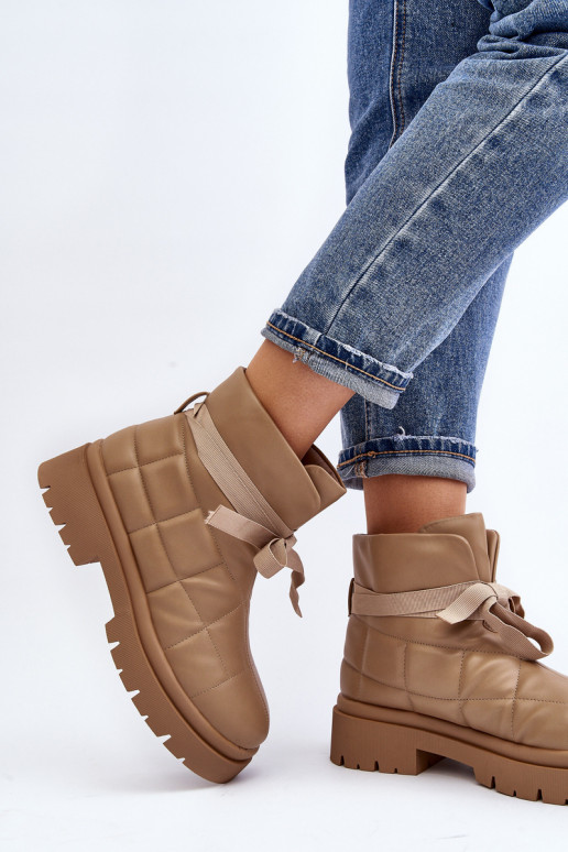 Sieviešu puszābaki  I Wiązaniem Haki krāsas Bizzanti