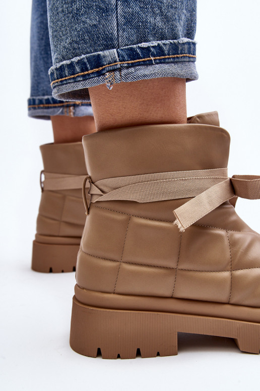 Sieviešu puszābaki  I Wiązaniem Haki krāsas Bizzanti