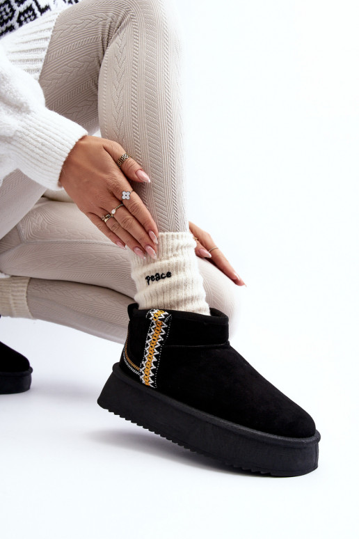 sniega apavi ar platformu ar rakstiem melnas krāsas Udra sniega apavi ar platformu ar rakstiem melnas krāsas Udra