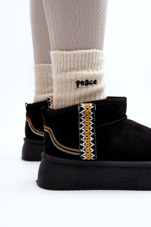 sniega apavi ar platformu ar rakstiem melnas krāsas Udra sniega apavi ar platformu ar rakstiem melnas krāsas Udra