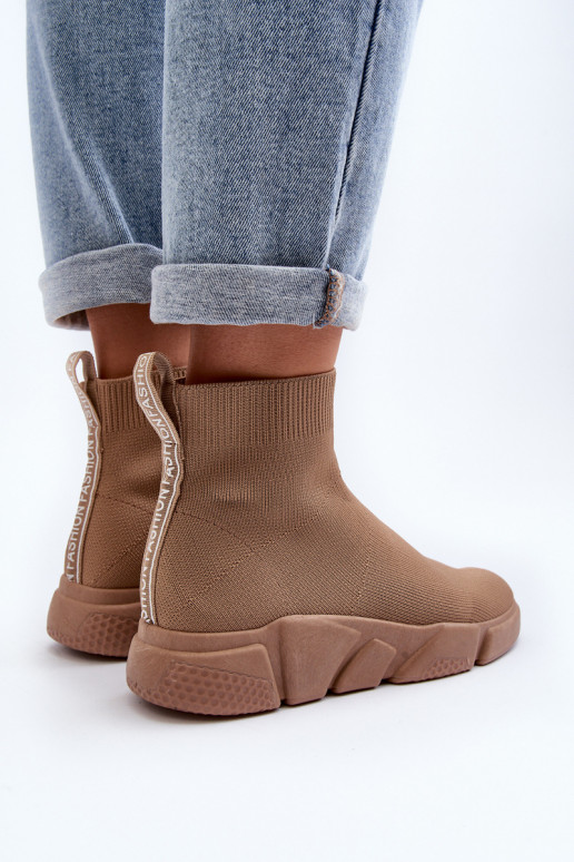 sporta apavi  smilšu krāsas Zirila sporta apavi  smilšu krāsas Zirila