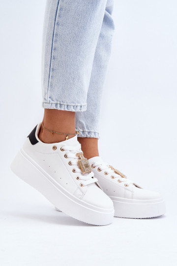 Sneakers modeļa apavi   ar ornamentiem baltas krāsas Celedria 2