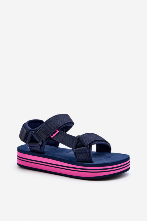 Sieviešu basenes ar platformu Lee Cooper LCW-24-05-2754L tumši zilas krāsas