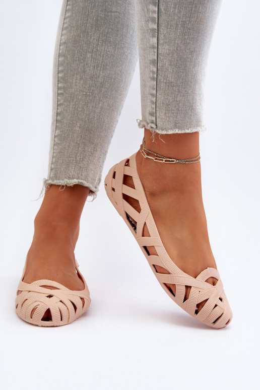 Gumijas Balerīnas Nude Salam