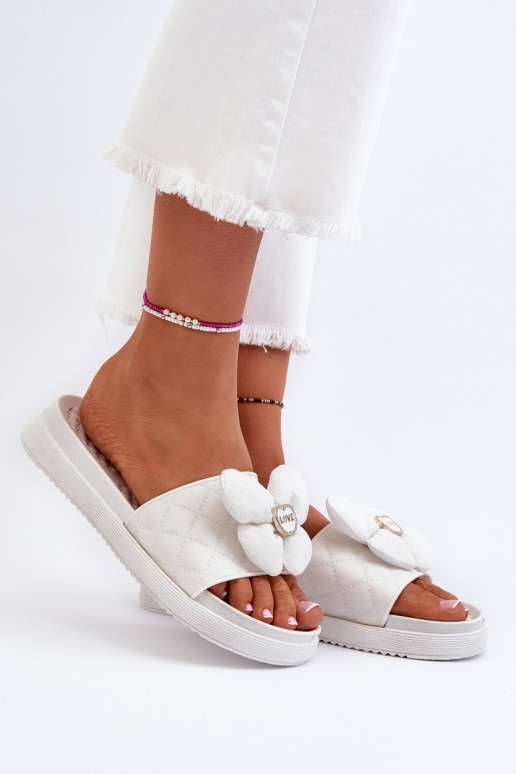 sieviešu čības ar ornamentiemj Platformie baltas krāsas Cedrella sieviešu čības ar ornamentiemj Platformie baltas krāsas Cedrella