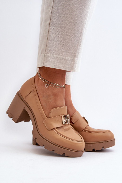 apavi    ar ornamentiem brūnas krāsas Ranunca