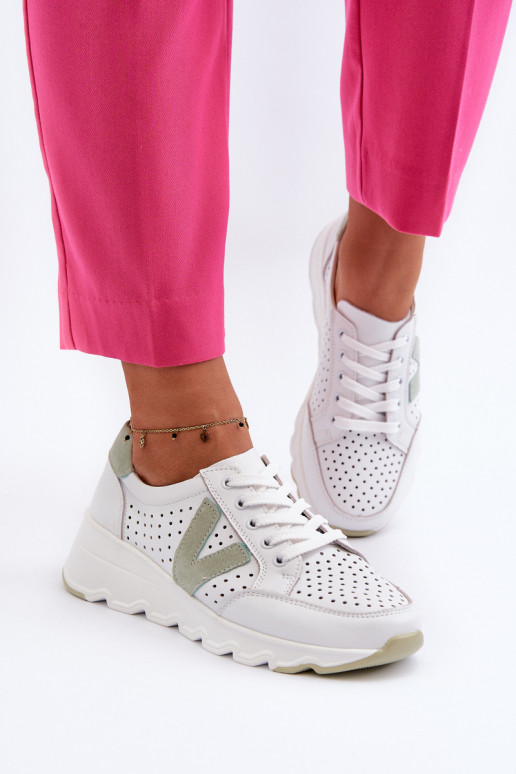 sporta apavi baltas krāsas Eleonori sporta apavi baltas krāsas Eleonori