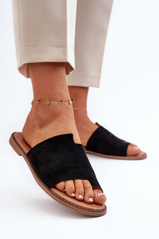 zamšādas čības modernas iešļūcenes melnas krāsas Amite zamšādas čības modernas iešļūcenes melnas krāsas Amite