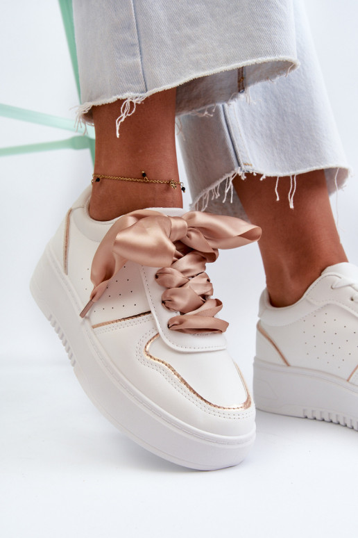 Sneakers modeļa apavi ar platformu baltas krāsas Tessama Sneakers modeļa apavi ar platformu baltas krāsas Tessama