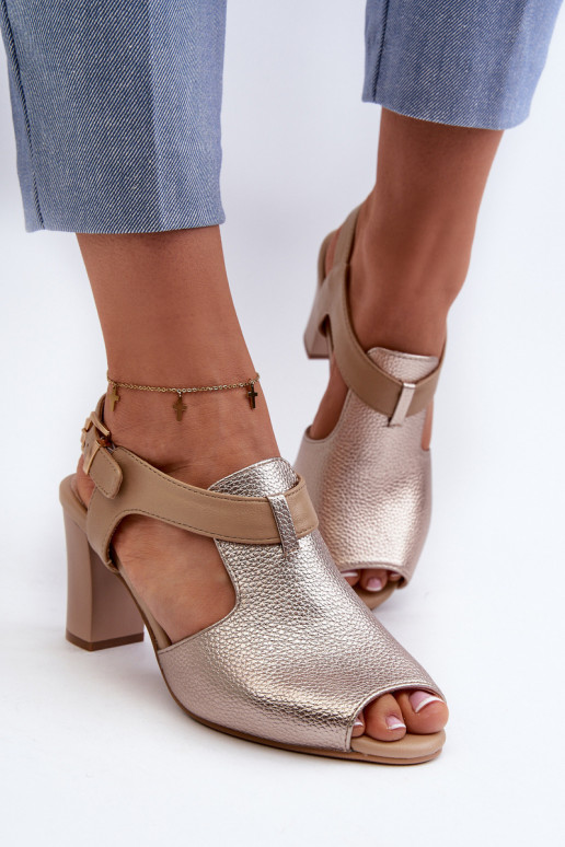 Sieviešu basenes no eko ādas Zelta krāsas Queenmarie Sieviešu basenes no eko ādas Zelta krāsas Queenmarie