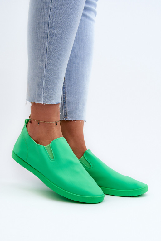 Sporta apavi brīvā laika apavi Slip-On Zaļas krāsas Lovinia Sporta apavi brīvā laika apavi Slip-On Zaļas krāsas Lovinia