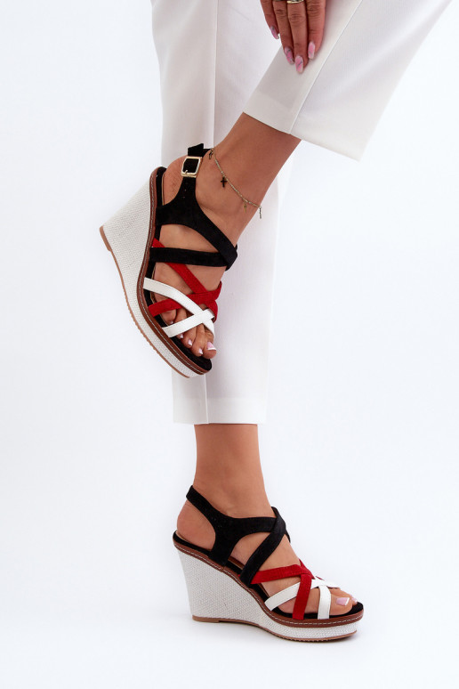 ar platformus basenes ar siksniņām melnas krāsas Ellen