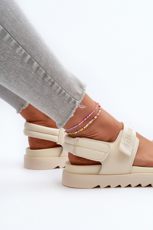 Sieviešu basenes ar platformu Big Star NN274751 smilšu krāsas Sieviešu basenes ar platformu Big Star NN274751 smilšu krāsas