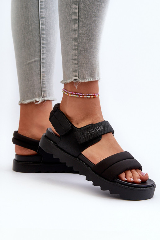 Sieviešu basenes ar platformu Big Star NN274750 melnas krāsas Sieviešu basenes ar platformu Big Star NN274750 melnas krāsas