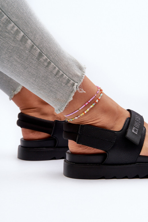 Sieviešu basenes ar platformu Big Star NN274750 melnas krāsas Sieviešu basenes ar platformu Big Star NN274750 melnas krāsas