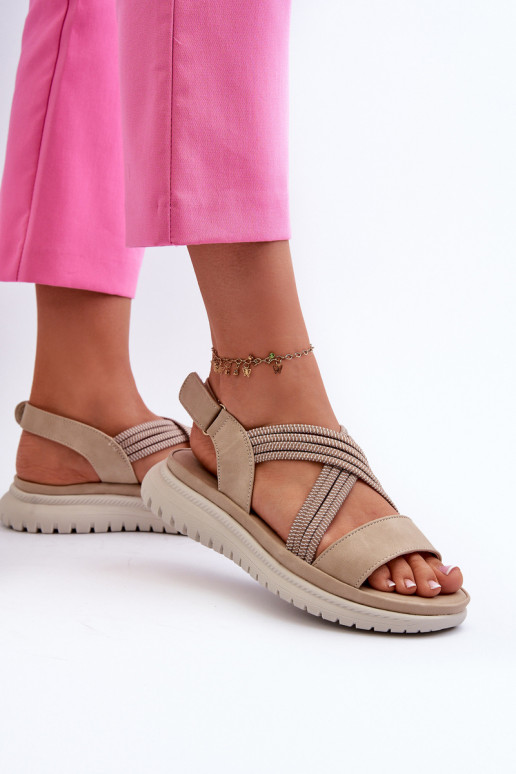 Ērtas basenes ar lipīgām aizdarēm smilšu krāsas Ceclea Ērtas basenes ar lipīgām aizdarēm smilšu krāsas Ceclea