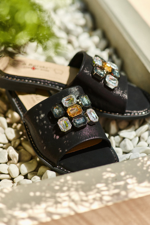 sieviešu čības ar skaistām detaļām S.Barski KV27-031 melnas krāsas sieviešu čības ar skaistām detaļām S.Barski KV27-031 melnas krāsas