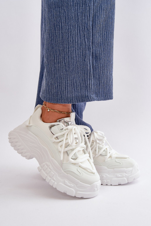 Sneakers modeļa apavi Sieviešu Uz masīvas zoles baltas krāsas Nevela Sneakers modeļa apavi Sieviešu Uz masīvas zoles baltas krāsas Nevela