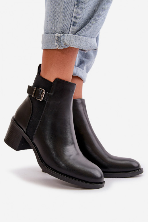 Sieviešu puszābaki siltināti ar papēdi ar sprādzēm melnas krāsas Nevillira Sieviešu puszābaki siltināti ar papēdi ar sprādzēm melnas krāsas Nevillira