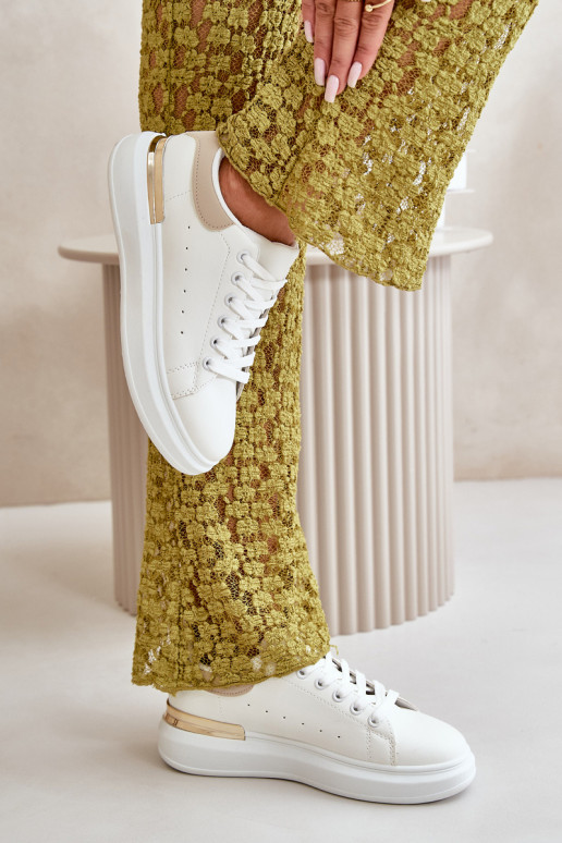 Zems sieviešu puszābaki ar platformu no eko ādas Baltas-smilšu krāsas Nevelena Zems sieviešu puszābaki ar platformu no eko ādas Baltas-smilšu krāsas Nevelena