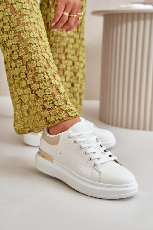 Zems sieviešu puszābaki ar platformu no eko ādas Baltas-smilšu krāsas Nevelena Zems sieviešu puszābaki ar platformu no eko ādas Baltas-smilšu krāsas Nevelena