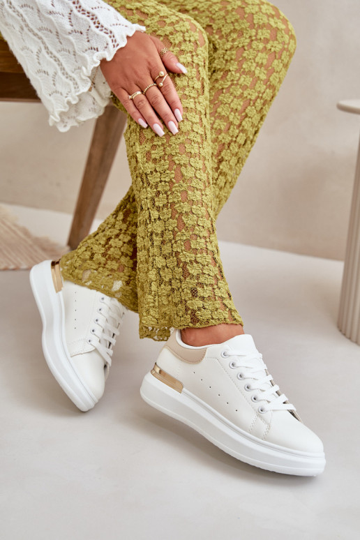 Zems sieviešu puszābaki ar platformu no eko ādas Baltas-smilšu krāsas Nevelena Zems sieviešu puszābaki ar platformu no eko ādas Baltas-smilšu krāsas Nevelena