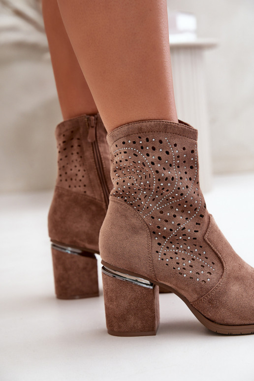 Dekorētas Ažūrs Sieviešu puszābaki Z Eko zamšādau brūnas krāsas S.Barski HY42-029 Dekorētas Ažūrs Sieviešu puszābaki Z Eko zamšādau brūnas krāsas S.Barski HY42-029