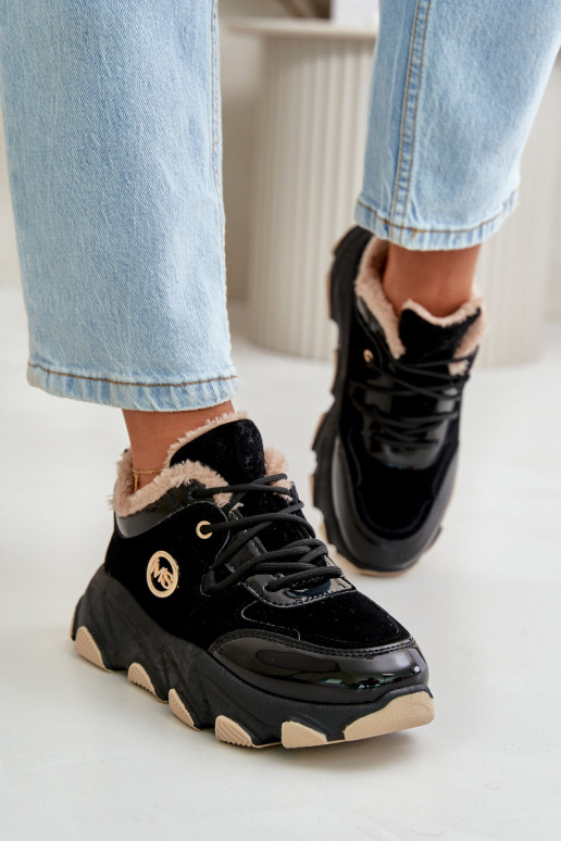 Sieviešu sporta apavi šņorējami siltināti ar platformu melnas krāsas Verioras Sieviešu sporta apavi šņorējami siltināti ar platformu melnas krāsas Verioras