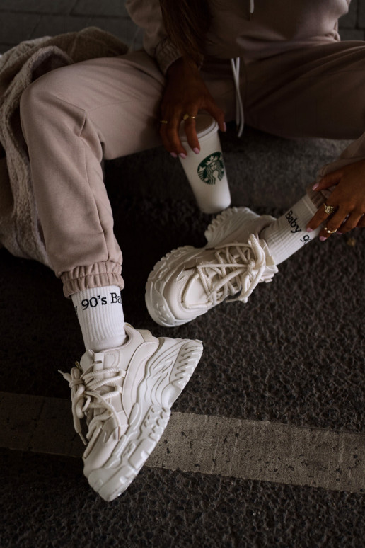 Sneakers modeļa apavi Sieviešu Uz masīvas zoles Ziloņkaula krāsas Nevela Sneakers modeļa apavi Sieviešu Uz masīvas zoles Ziloņkaula krāsas Nevela