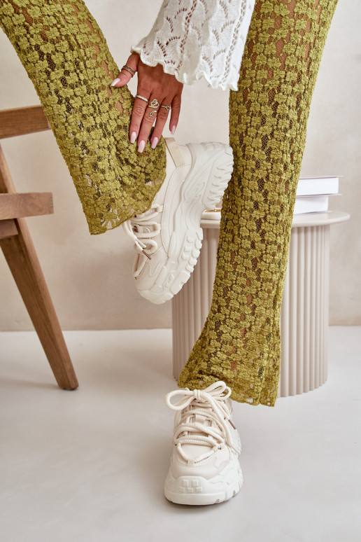 Sneakers modeļa apavi Sieviešu Uz masīvas zoles Ziloņkaula krāsas Nevela Sneakers modeļa apavi Sieviešu Uz masīvas zoles Ziloņkaula krāsas Nevela