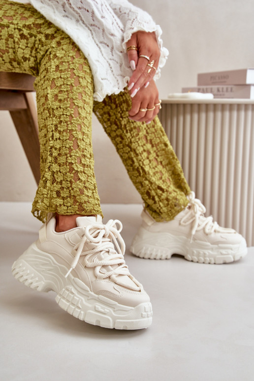 Sneakers modeļa apavi Sieviešu Uz masīvas zoles Ziloņkaula krāsas Nevela Sneakers modeļa apavi Sieviešu Uz masīvas zoles Ziloņkaula krāsas Nevela