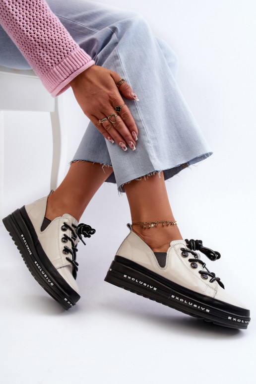 Šņorējami apavi   ar platformu... Šņorējami apavi   ar platformu...