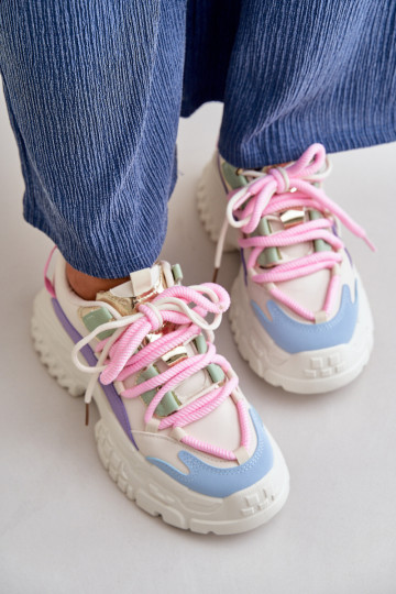 Sneakers modeļa apavi Sievišķīgs ar modernām masīvām zolēm Dažādu krāsu Nevela
