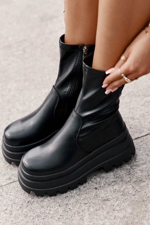 Sieviešu puszābaki ar platformu melnas krāsas Florinara