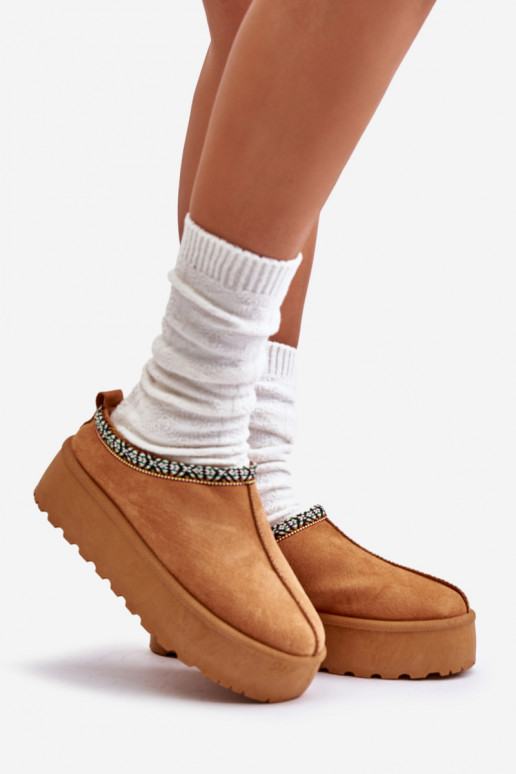 Čības Sieviešu ar platformu Z Haftem brūnas krāsas Neroma Čības Sieviešu ar platformu Z Haftem brūnas krāsas Neroma